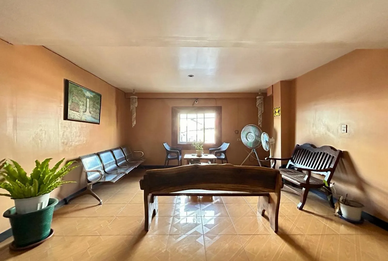 Elegance Guesthouse Pasay