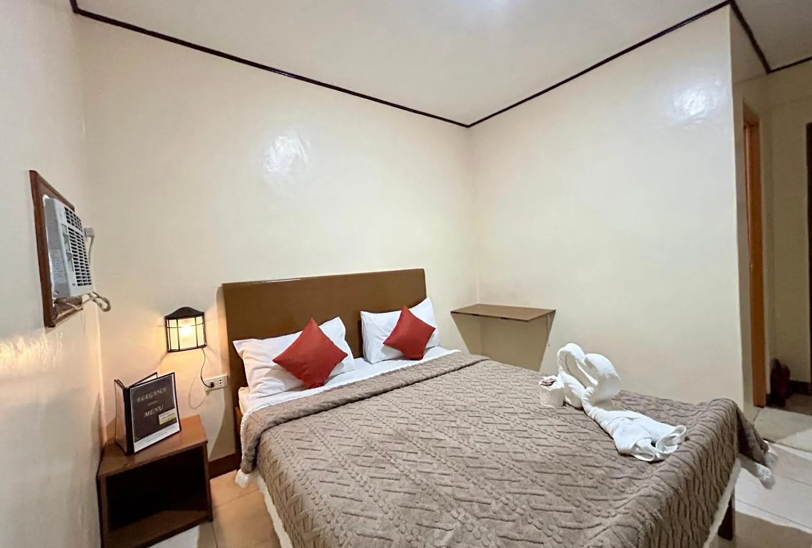 *** Hotel Elegance Guesthouse Pasay Philippines