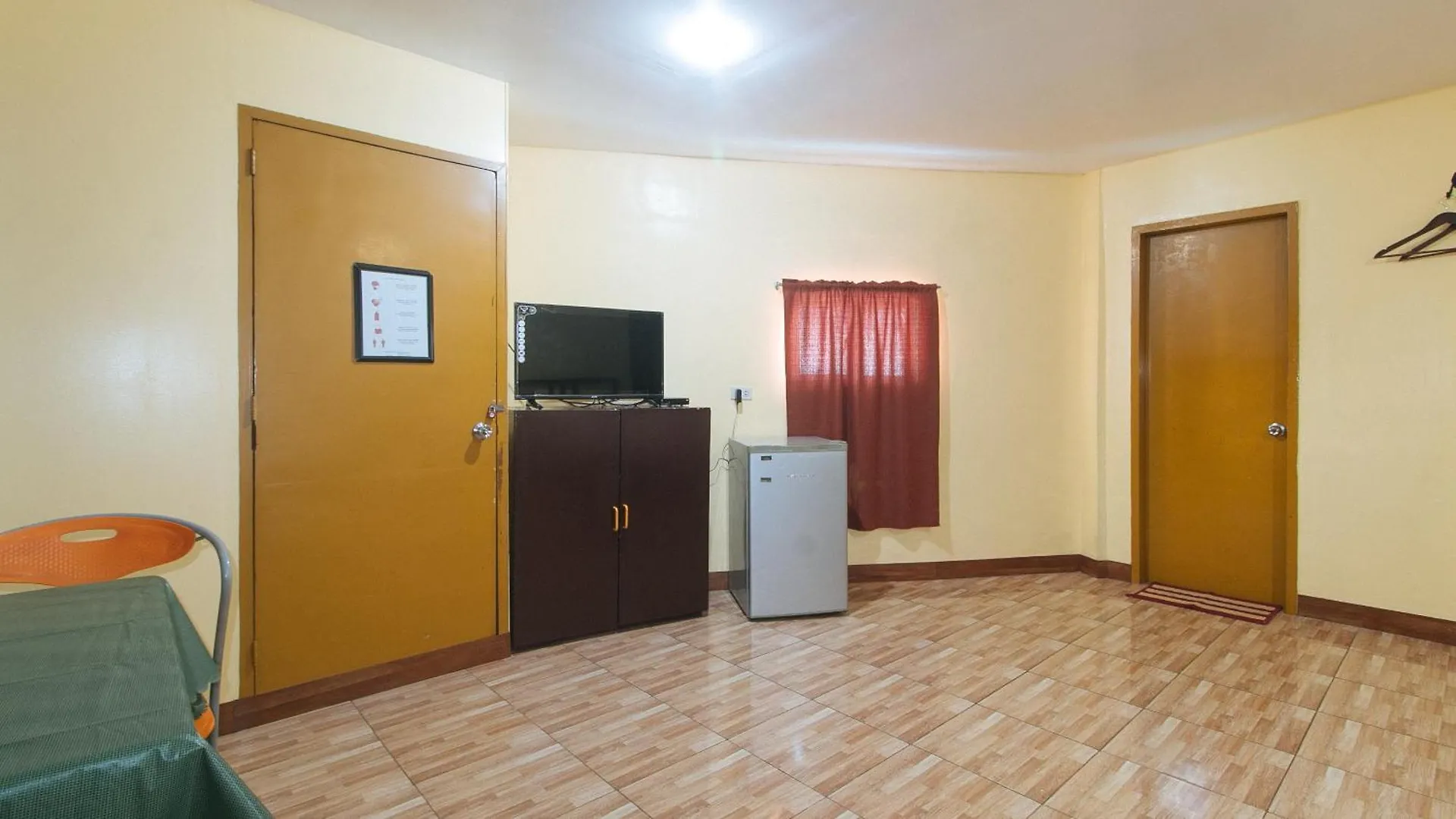 Elegance Guesthouse Pasay