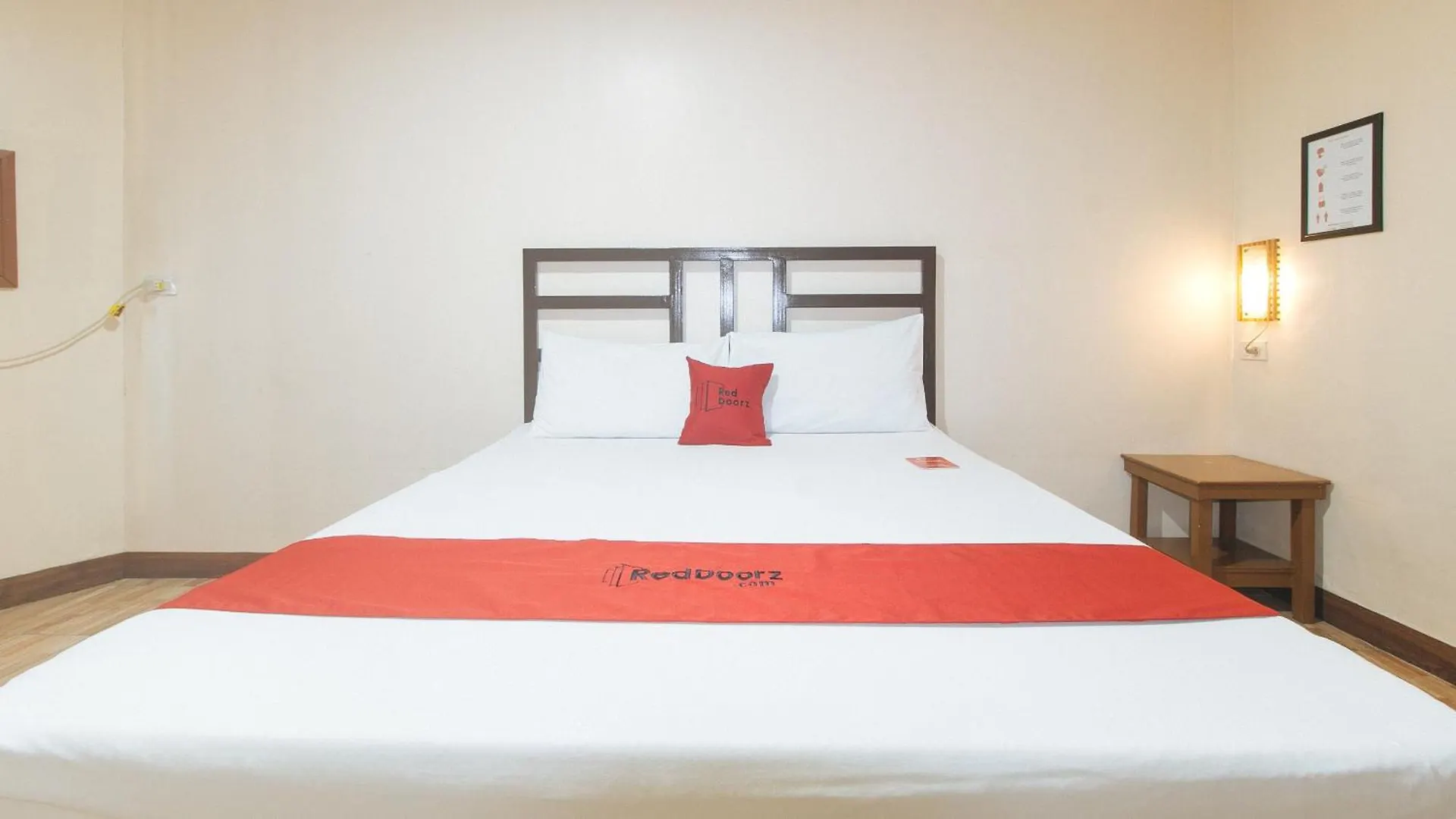 Elegance Guesthouse Pasay