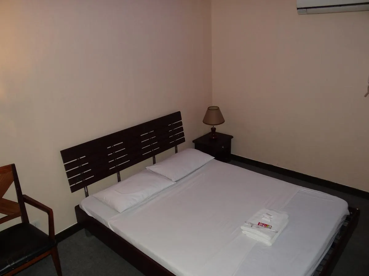 Hotel Elegance Guesthouse Pasay