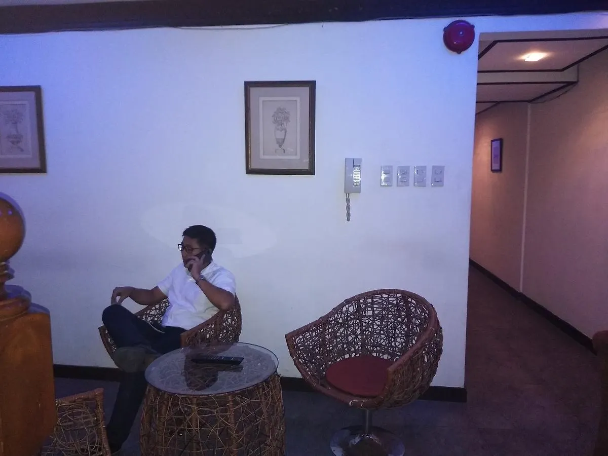 Elegance Guesthouse Pasay
